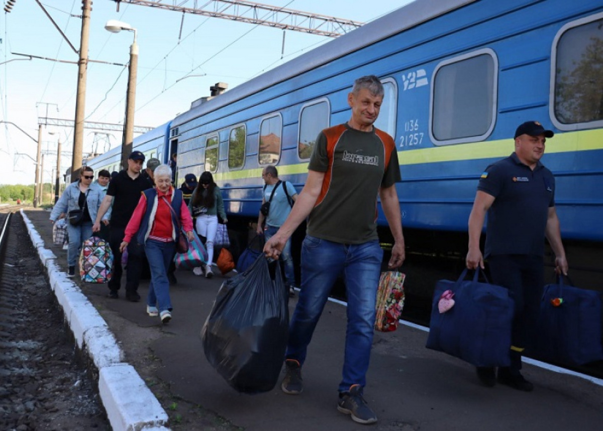 Жителів Донеччини закликають до безкоштовної евакуації до Волинської області. Фото: Донецька ОВА