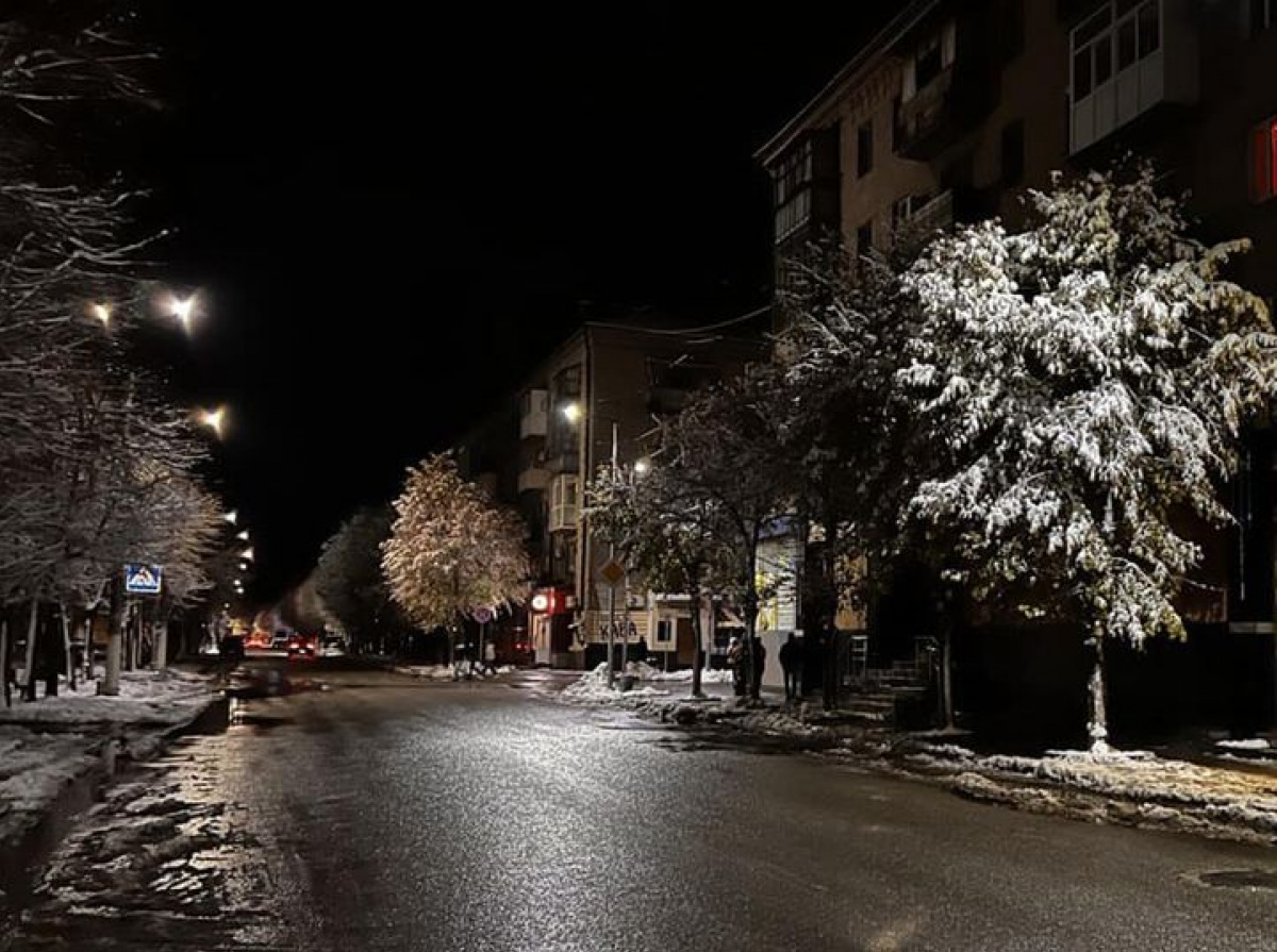 З 2 вересня у Слов'янську відновлюється зовнішнє освітлення. Фото: Вадим Лях