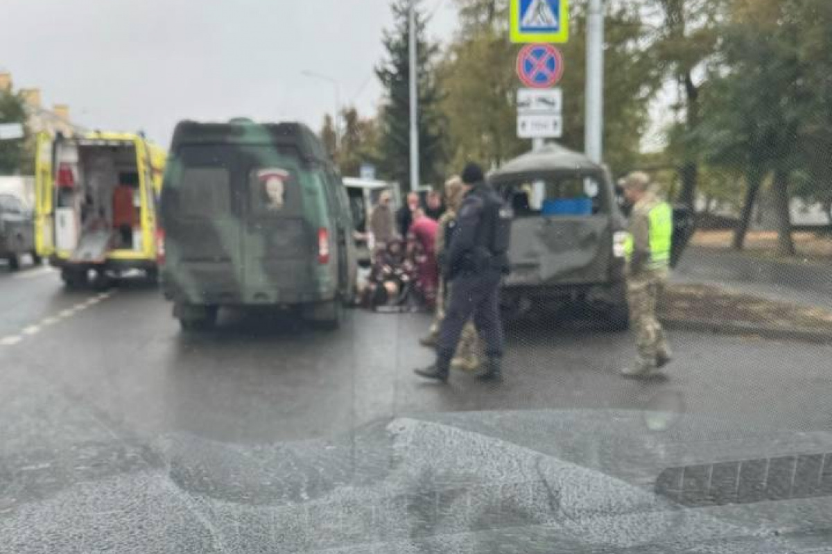 Последствия взрыва в центре Луганска. Фото: соцсети