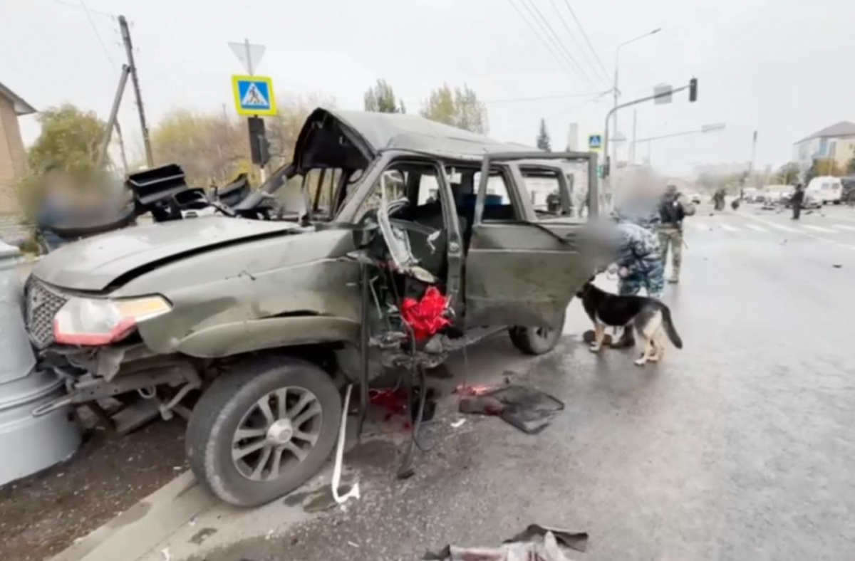 Допускают, что жертвой подрыва автомобиля в оккупированном Луганске мог стать начальник штаба воинской части. Кадр из видео