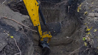 В Донецкой области строят оборонные сооружения. Фото: кадр из видео