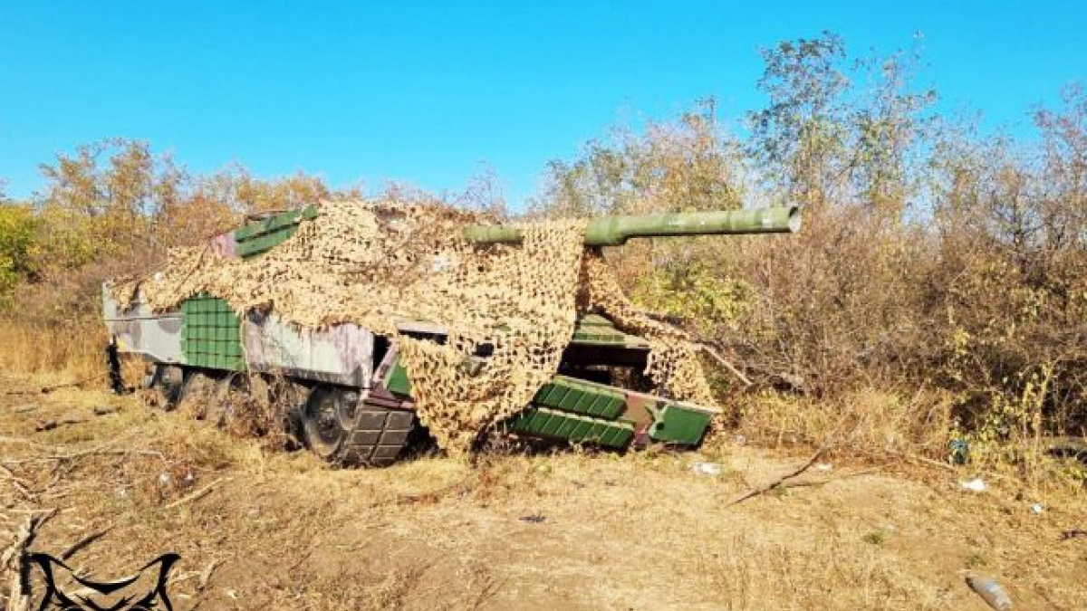 Российские военные отчитались о захвате танка Leopard 2: он оказался искусным  муляжом