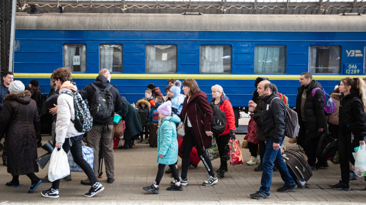 В Украине еще на полгода продлили выплаты внутренним переселенцам