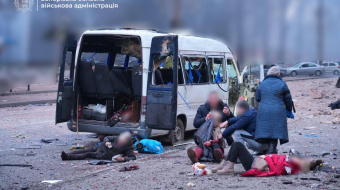 Последствия удара российских войск по Запорожью в среду, 8 января. Фото: ОВА