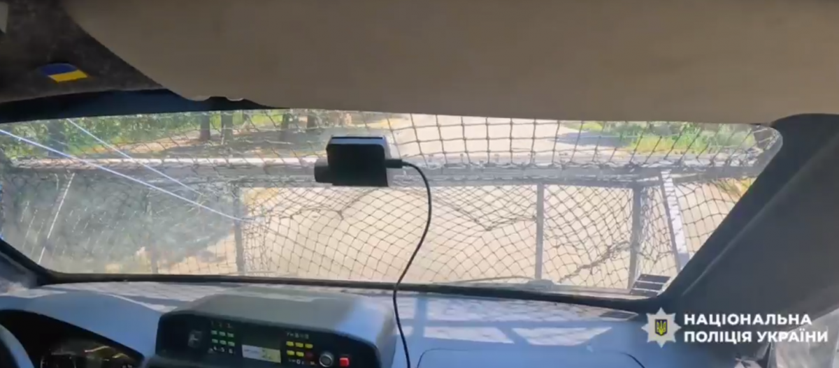 Парамедики врятували тяжко пораненого. Фото: скріншот