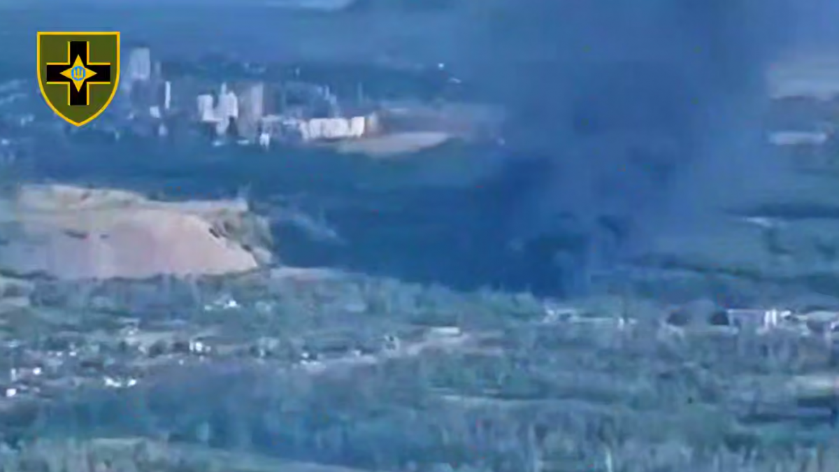 Удар по російській гарматі на Торецькому напрямку. Фото: кадр із відео