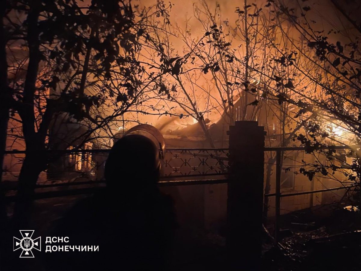 Наслідки обстрілу Слов'янська. Фото: ДСНС