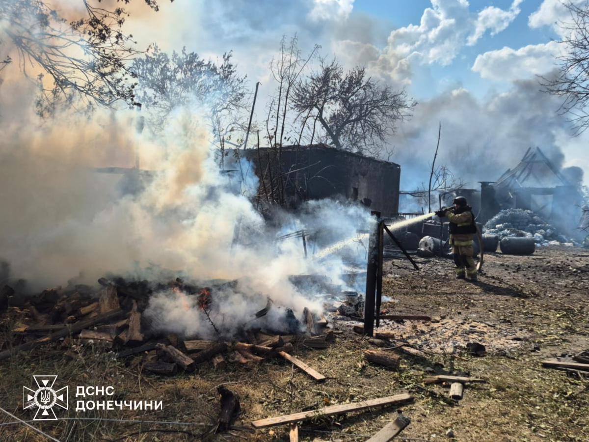 Последствия удара по Нововикторовке. Фото: ГСЧС