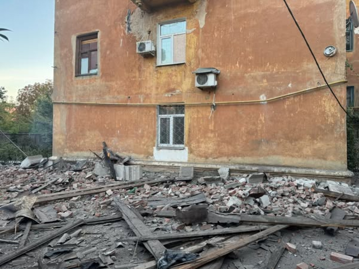 Наслідки обстрілу у Слов'янську. Фото: Слов'янська ГВА