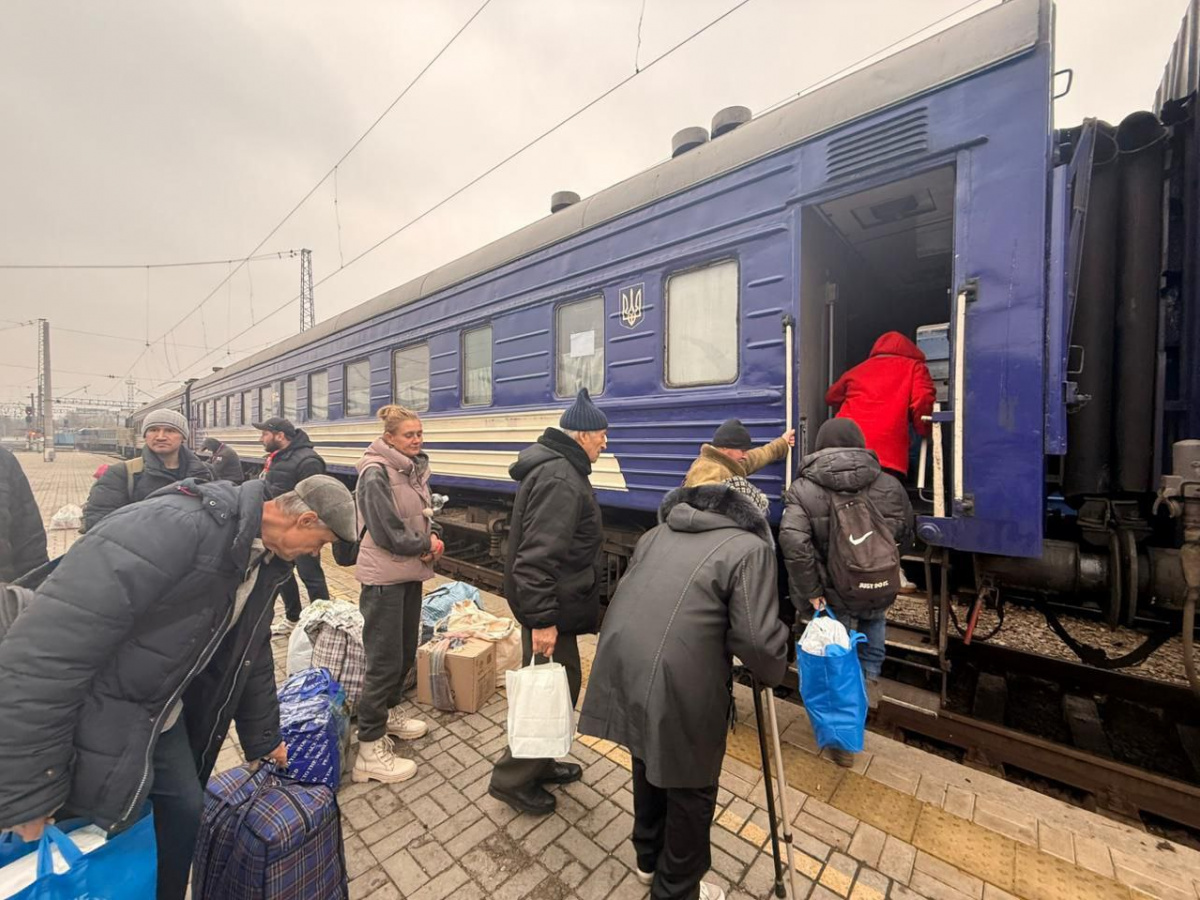 Евакуація людей із Донецької області. Фото: t.me/VadymFilashkin