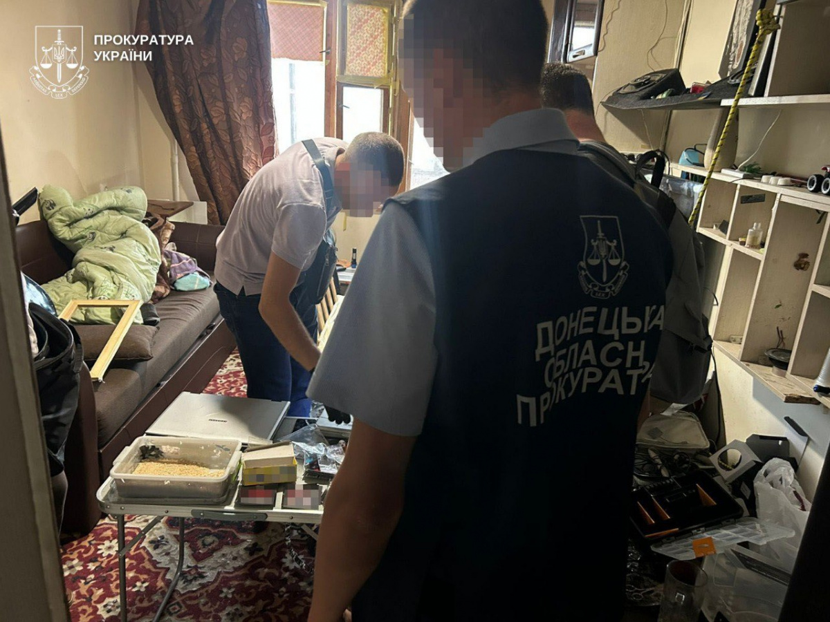 Обыски у фигуранта дела. Фото: прокуратура