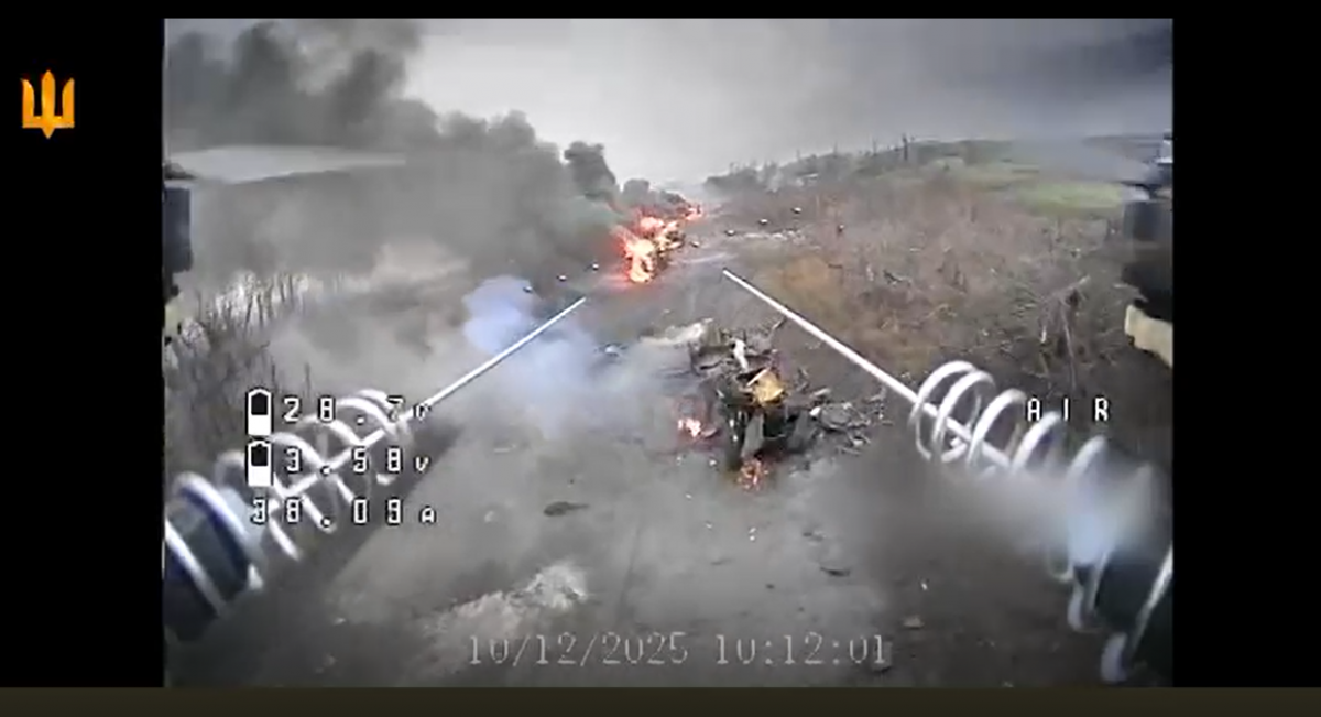 Знищення російської мотоколони під Покровськом. Кадр із відео 