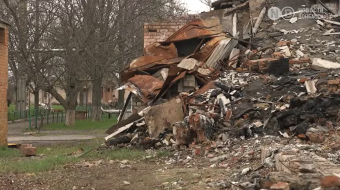 В 14 километрах до фронта: семьи с детьми остаются в Таврическом