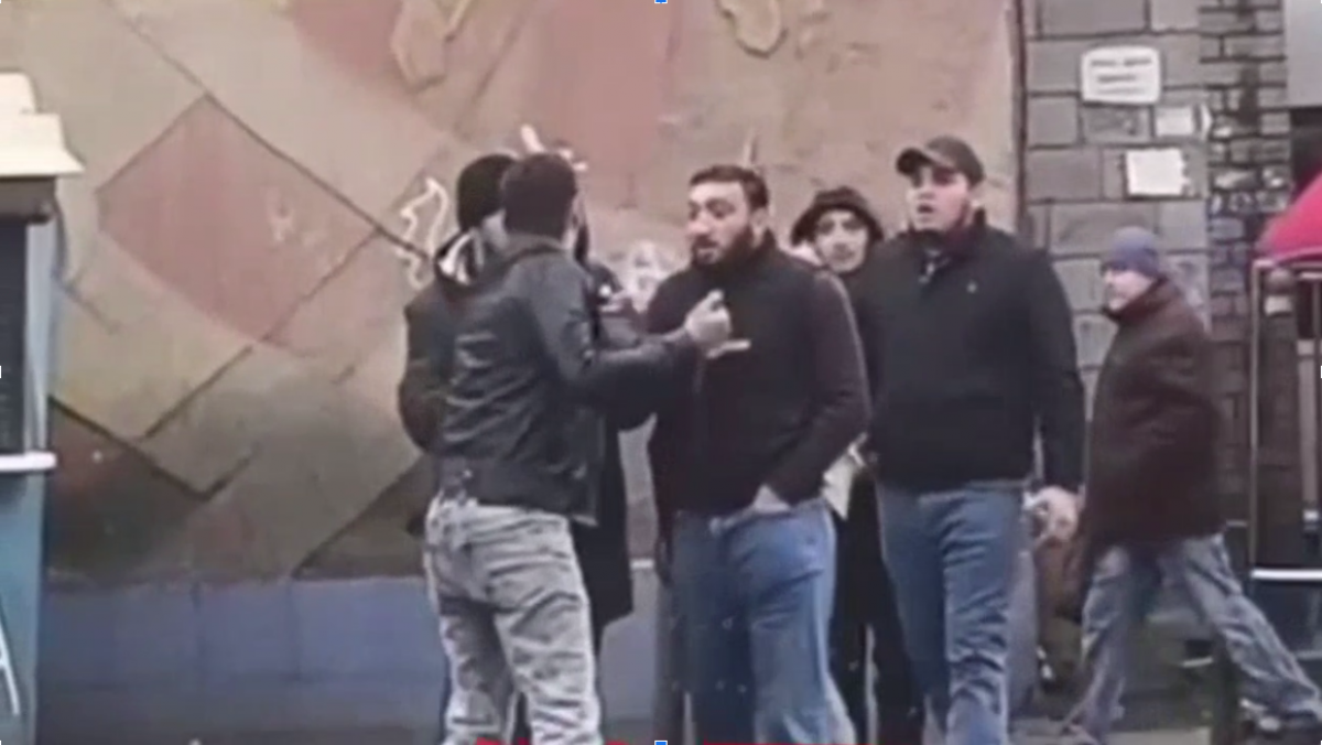 Кримінальні розбирання в окупованому Маріуполі. Кадр із відео