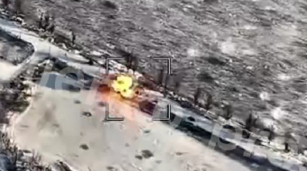 Момент удара HIMARS по оккупантам. 