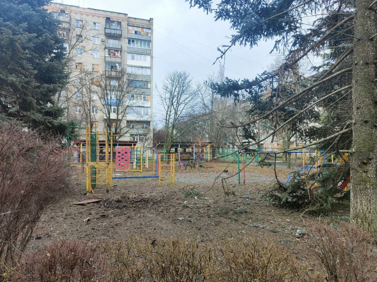 Наслідки обстрілу Донеччини. Фото: Донецька ОВА