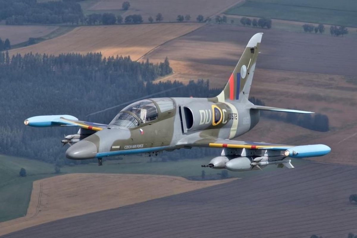 Чехия готова передать Украине четыре самолёта L-159