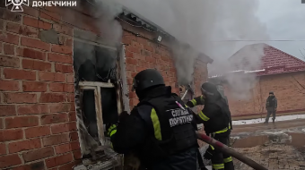 В Славянске спасли мужчину во время пожара. Фото: скриншот 