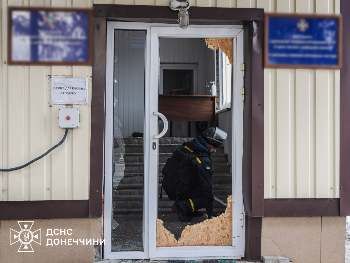Россияне атаковали Славянск. Фото: ГСЧС 