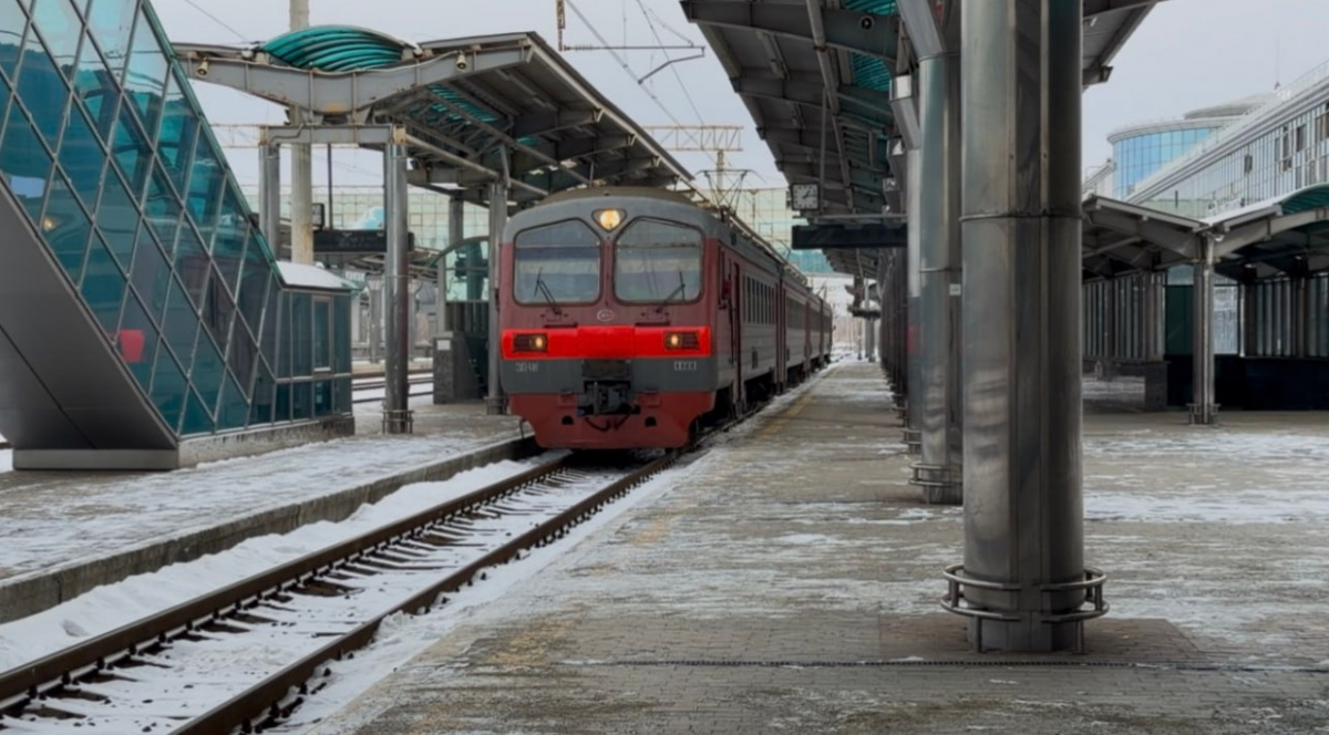 Електричка в окупованому Донецьку. Фото: угруповання «ДНР»