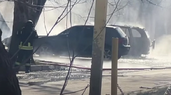 В результате очередной атаки российских беспилотников сгорели три автомобиля.