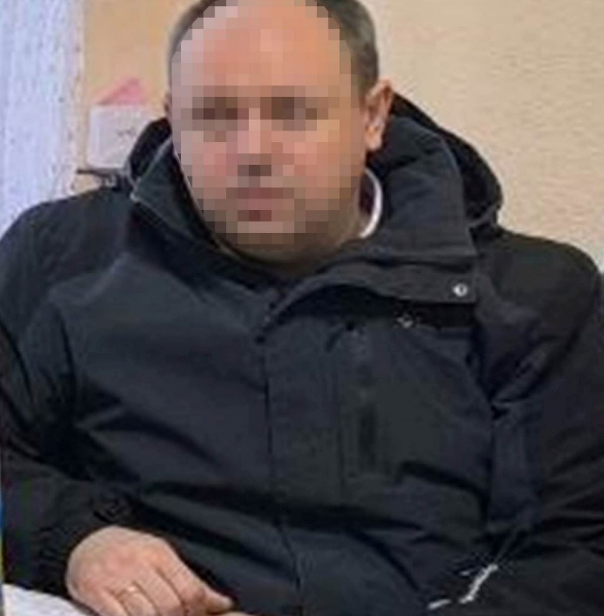 Подозреваемому инкриминируют государственную измену и коллаборационизм.