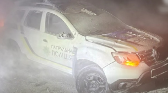 В Запорожье дрон ударил по служебной машине полиции