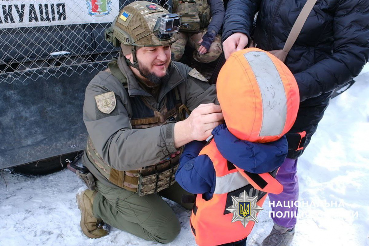 Евакуація на Донеччині. Фото: поліція