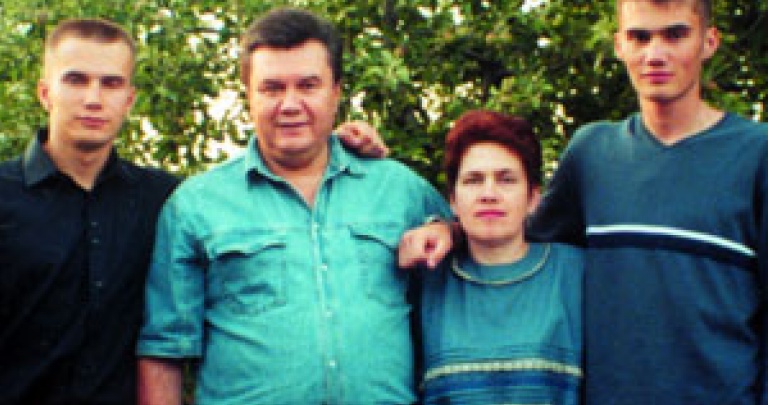 Бизнес-империя семьи Януковича