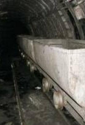 В шахты Донбасса «закопают» 300 млн. гривен. Одна десятая уйдет главному регионалу Рады
