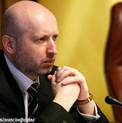 Турчинов приказал взять под госохрану здание Донецкой ОГА