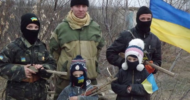 Дети на Донбассе не всегда понимают, что вовлечены в военные действия, - исследование