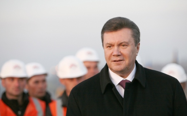 Жителей Донецка лишили возможности задать вопрос Януковичу