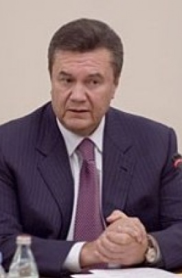 Янукович намекнул, что Украину ждет кризис