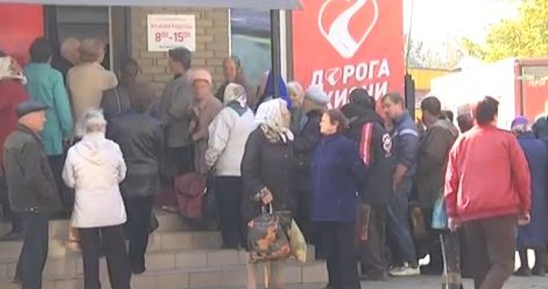 В милицию Славянска поступили заявления о подкупе избирателей (обновлено) ВИДЕО