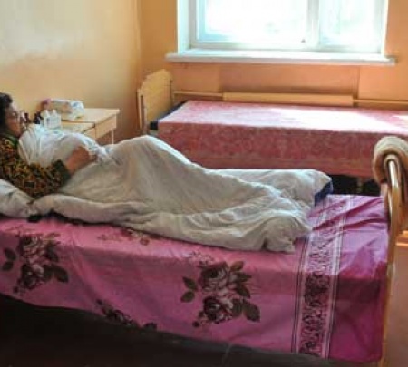 В больницах Донецкой области стало на 6 тыс. койко — мест меньше