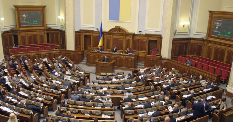 Любимый поэт Януковича и донецкий журналист стали народными депутатами