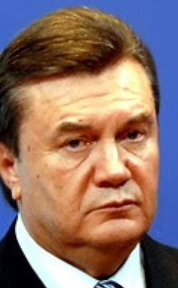 Визит Януковича в Россию перенесен