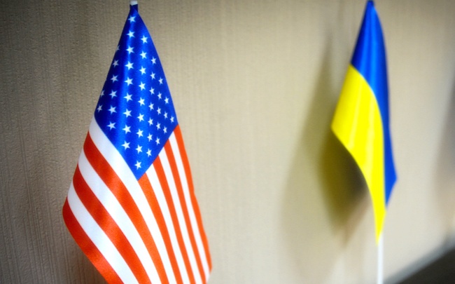 США вводят визовые санкции в отношении украинских чиновников
