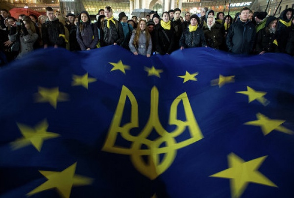 15 тысяч студентов пойдут к Януковичу требовать евроассоциации