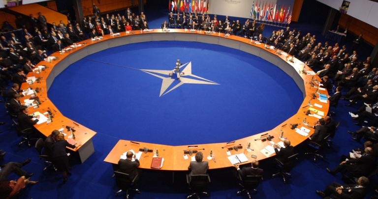 В Раде предлагают отказаться от внеблоковости и идти в НАТО