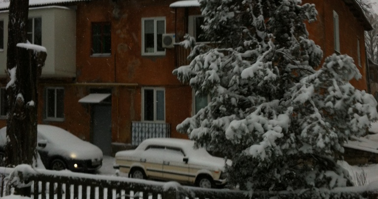 Как Донецк пережил снегопад