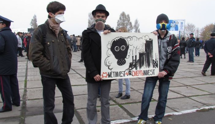 Организатору экологических митингов в Мариуполе позвонил Ахметов