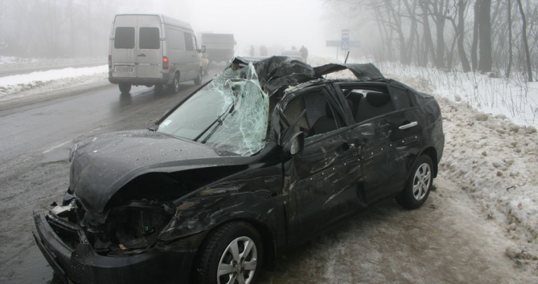 В Макеевке из-за тумана в ДТП пострадали 13 автомобилей