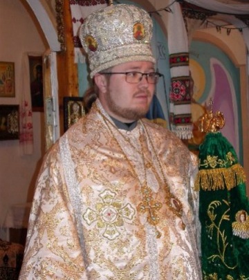 В Донецкой области архиепископ православной церкви собирается сжечь себя, если власть его не услышит