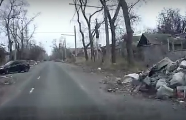 Донецк сегодня: Разрушенный поселок и новый «мост» на Путиловке