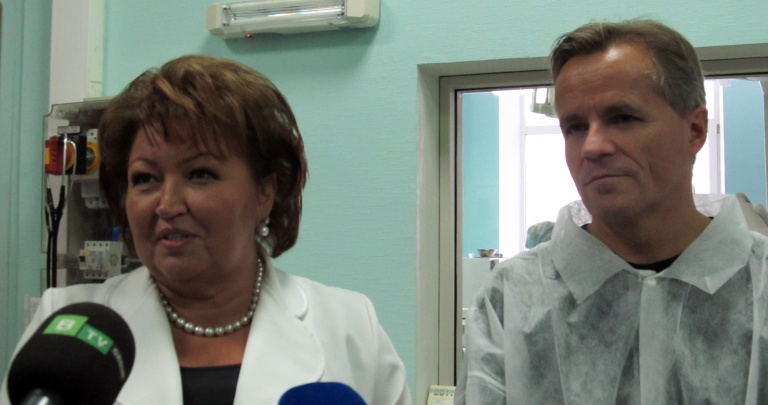 В Донецк по приглашению Татьяны Бахтеевой прибыл главный кардиохирург Швейцарии