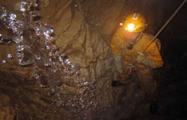В донецкой шахте утонуло два работника