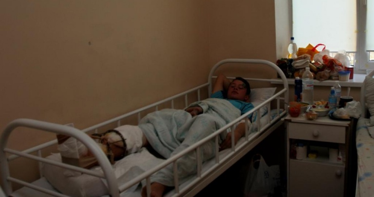 В Донецкой областной травматологии находятся пострадавшие после взрыва школьники