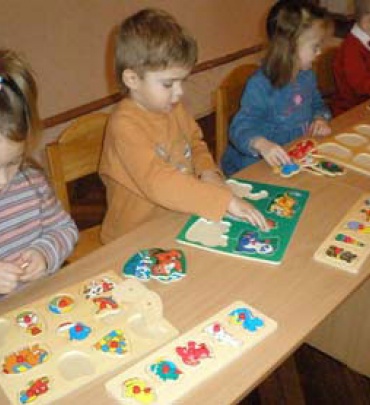 В детских садах Донецкой области на 100 мест приходится 111 детей